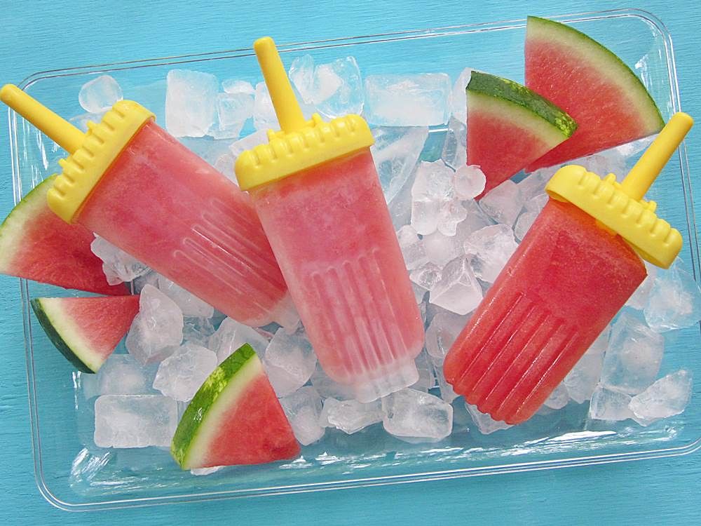 Savor Summer with Tangy Margarita Ice Pops