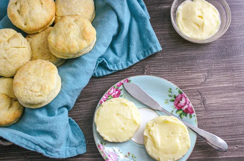 "Elevated Flavored Biscuits: Cheddar, Dill Pickle, and Fresh Dill"