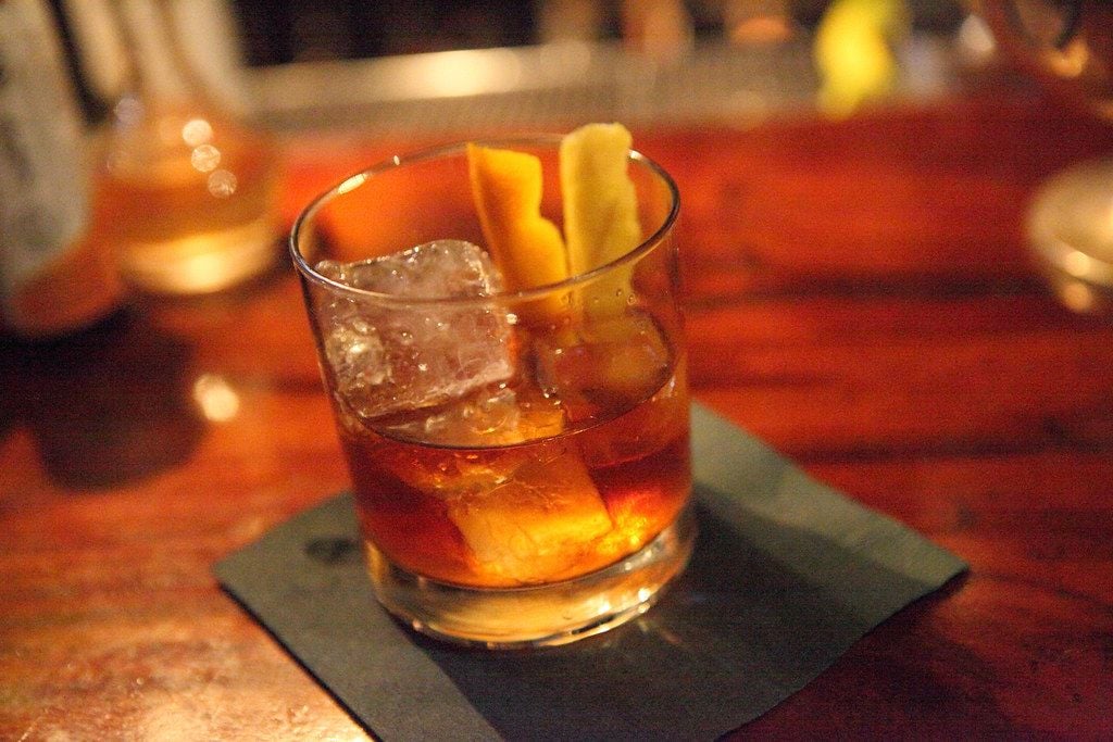 The Evolution of the Timeless Old Fashioned Cocktail