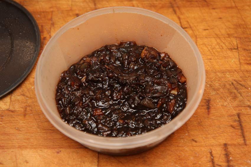 Homemade Fig-infused Balsamic Vinegar: A Simple DIY Recipe