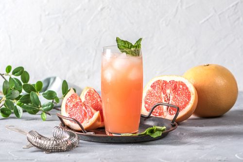 Crack Open a Citrus Surprise: Grapefruit Cocktails for Every Occasion