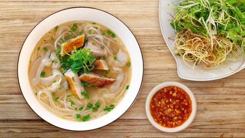 Discovering Mohinga: Myanmar's Flavorful Fish Noodle Soup