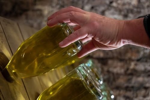 The Dying Art of Hand Riddling: A Wine Tradition at Risk